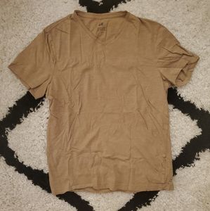 3 for $15 w/ free shipping // H&M light tan V-neck Tee shirt